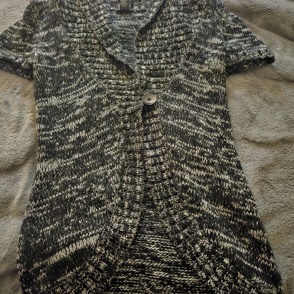 Ann Taylor Black and White Knit Cardigan